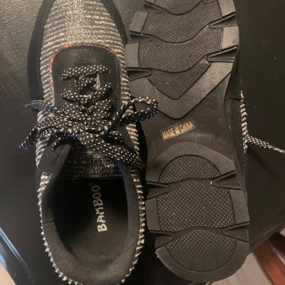 NEW - Sneakers with Bling! - Picture 6 of 9
